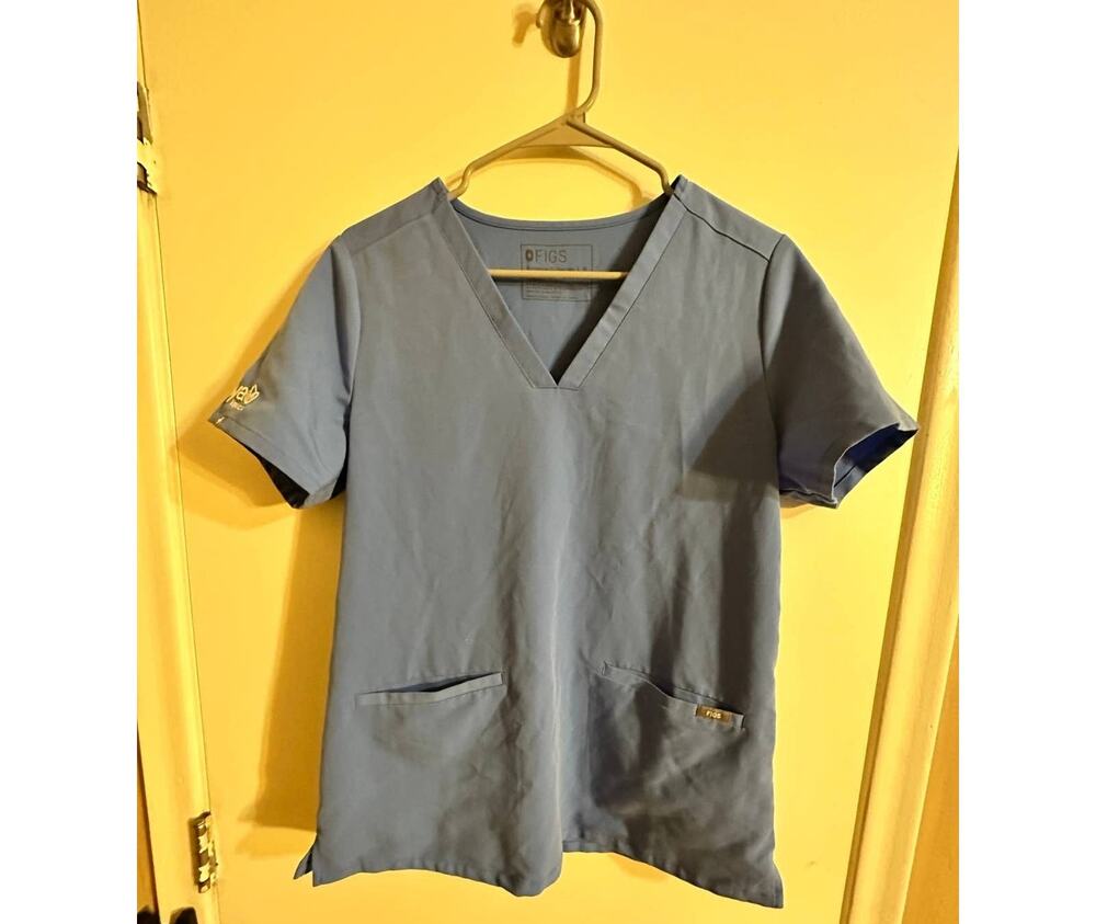 Figs Scrub Top
